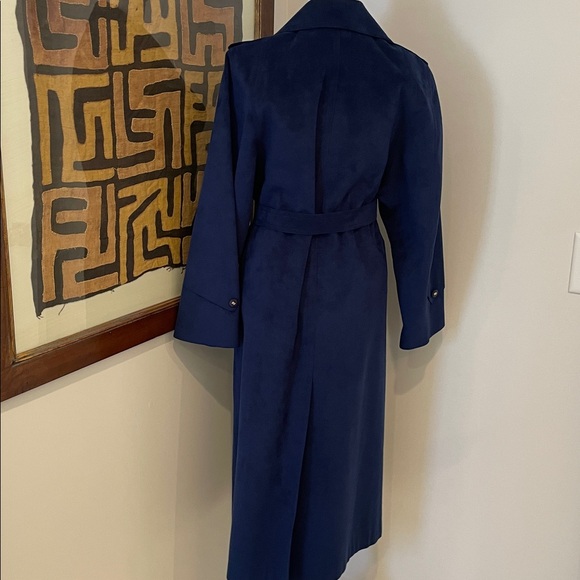 Vintage Mario Bragrotte Women's Ultrasuede Coat - Picture 4 of 11